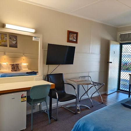 Donald Riverside Motel Εξωτερικό φωτογραφία